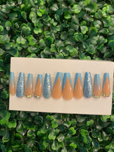 Load image into Gallery viewer, Baby Blue Bliss