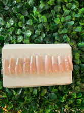 Load image into Gallery viewer, Nude French Heart